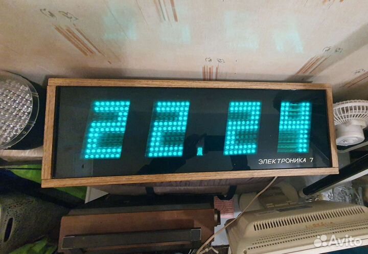 Часы электроника 7-06к