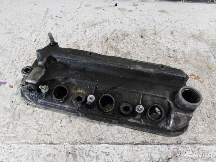 Крышка клапанная Акура