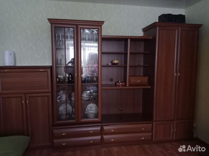 Стенка в гостиную