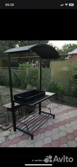 Мангал с крышей лофт