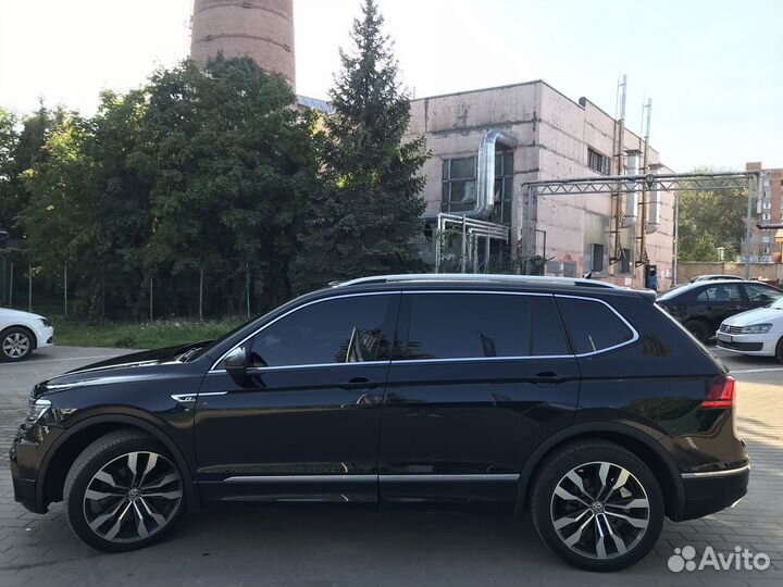 Volkswagen Tiguan 2.0 AT, 2018, 118 000 км