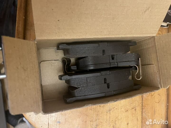 Тормозные колодки задние Hyundai sonata