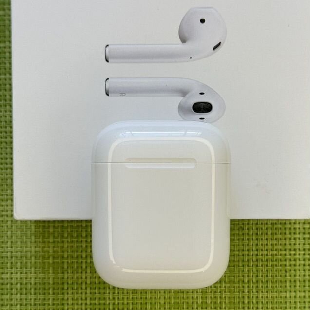 Кейс для AirPods 1/2 оригинал 100%