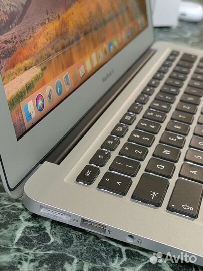 Ноутбук Apple MacBook air 13 a1466