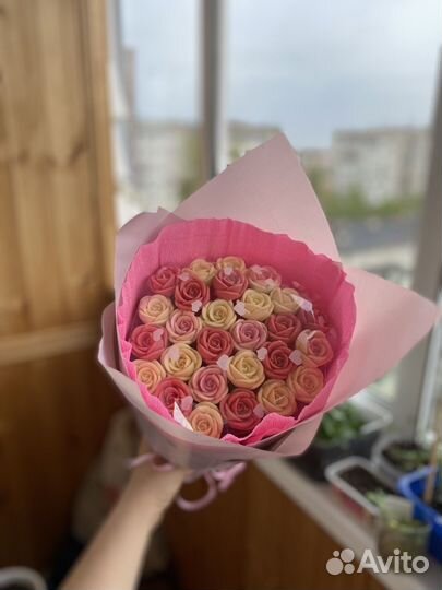 Шоколадный букет из роз