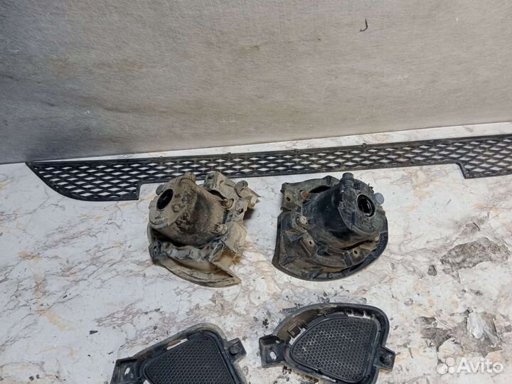 Противотуманная фара Lexus LX570 LX470