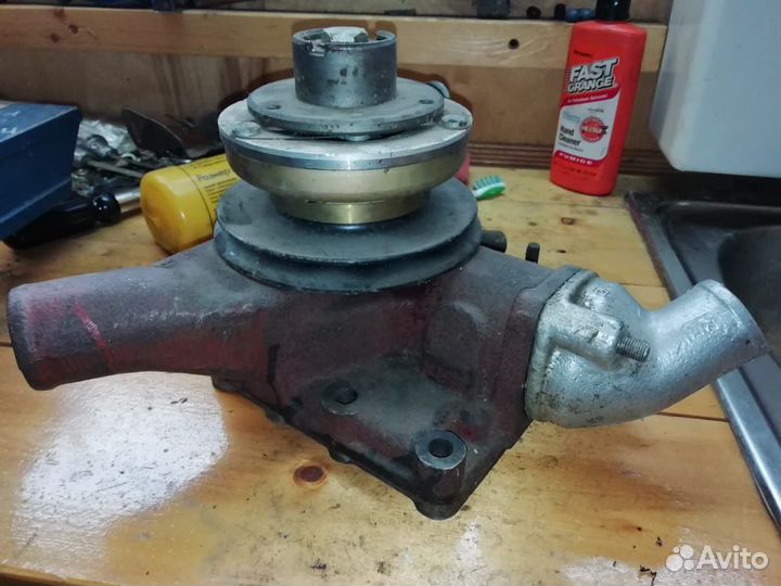 Помпа с электромуфтой газ-24 Волга новая