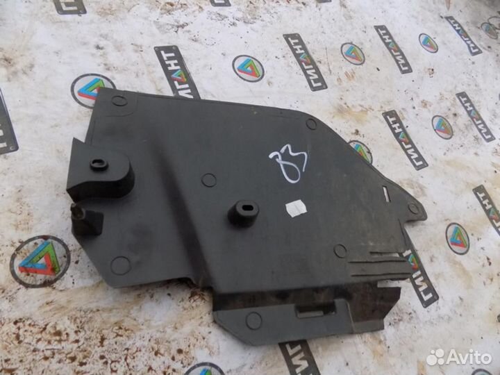 Накладка (кузов внутри) Corsa D 2006-2015