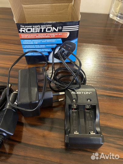 Зарядное устройство robiton