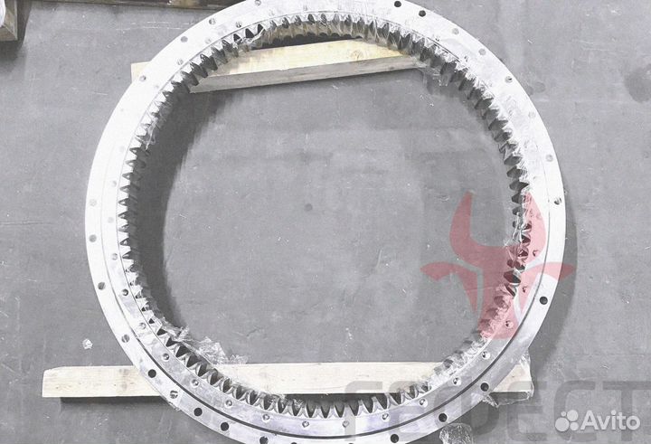 Опорно-поворотный круг Hyundai R210LC-9