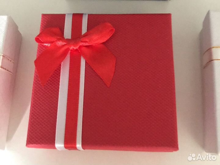 Коробка подарочная