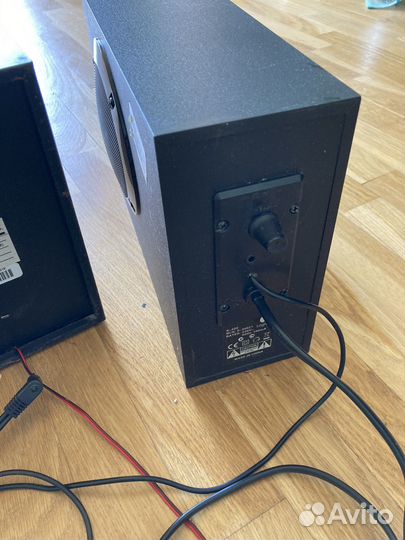 Колонки для компьютера с сабвуфером Logitech