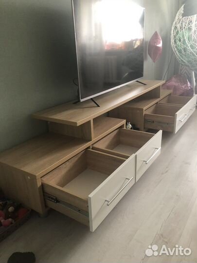 Тумба (полка ) под тв