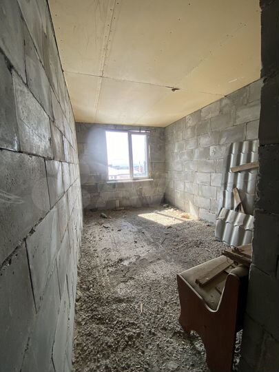 3-к. квартира, 85 м², 8/8 эт.