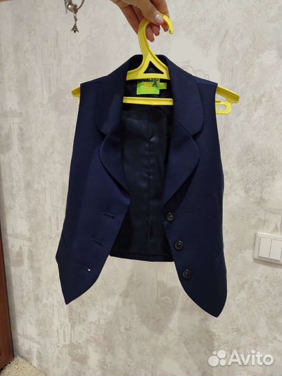 Жилетка для девочки школьная