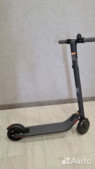 Ninebot Kickscooter ES2. Новый, без пробега