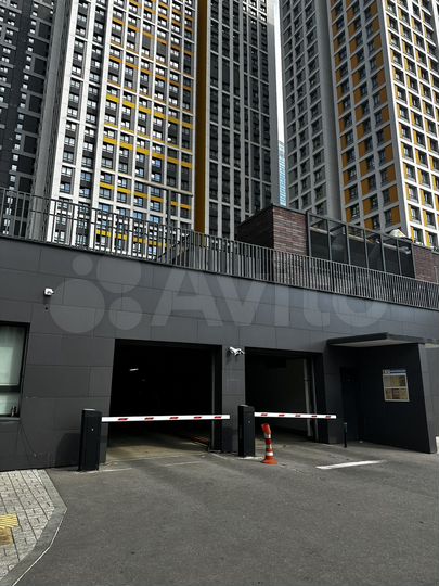 Машиноместо, 14 м²