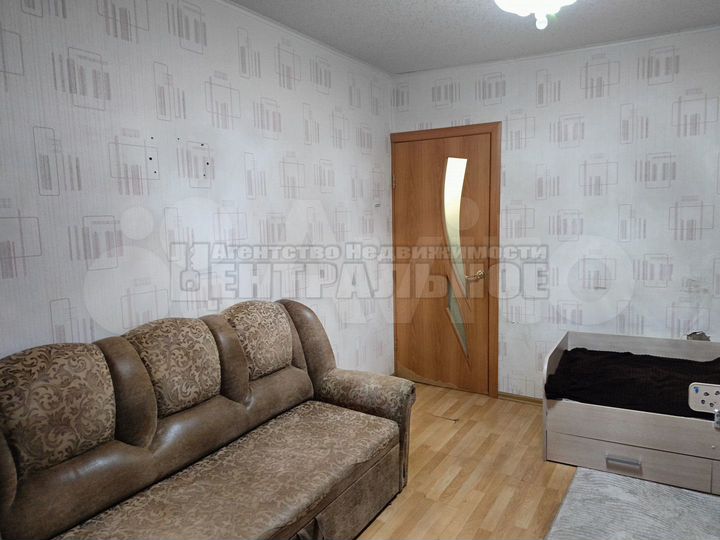 2-к. квартира, 45 м², 5/5 эт.