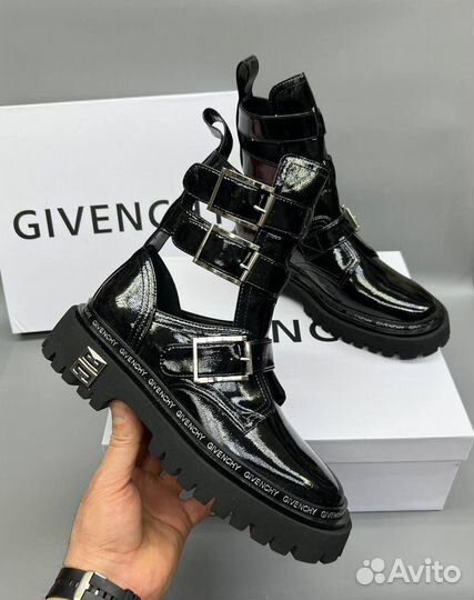 Ботинки Givenchy женские Размер 36-40