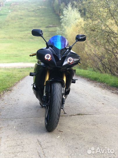 Yamaha R6
