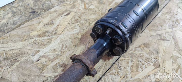 Стабилизатор задний Range Rover Sport L320 4.2