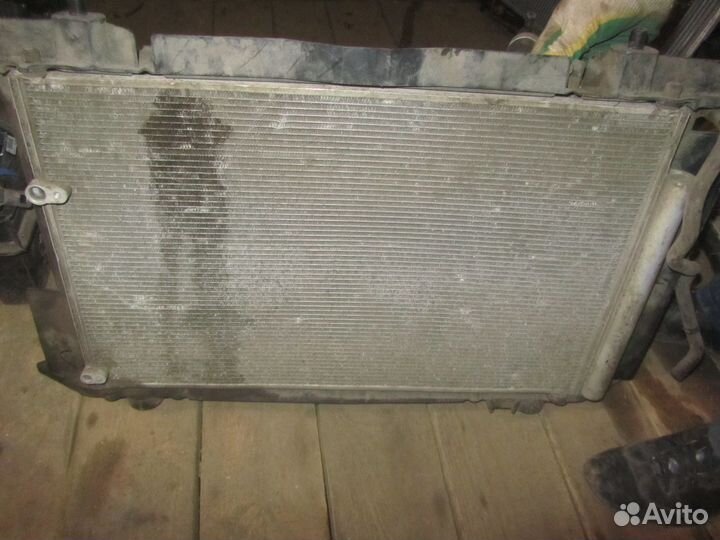 Диффузор вентилятора Toyota Corolla E15 2006-2013