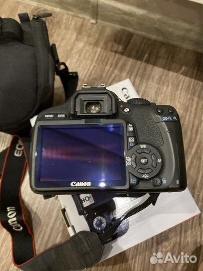 Зеркальный фотоаппарат canon 550d