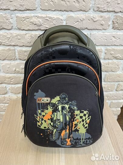 Рюкзак школьный для мальчика подростка