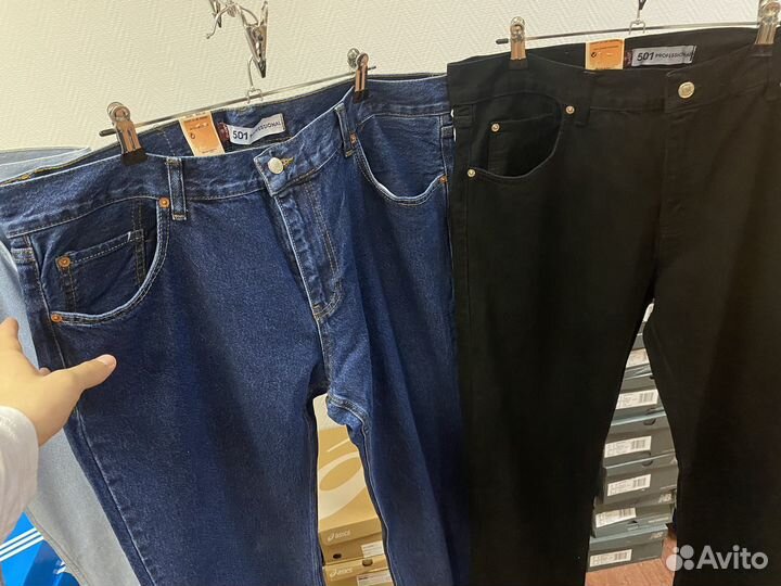 Джинсы Levis 501