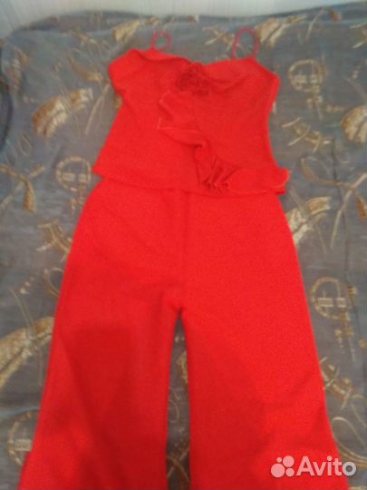 Костюм женский вечерний