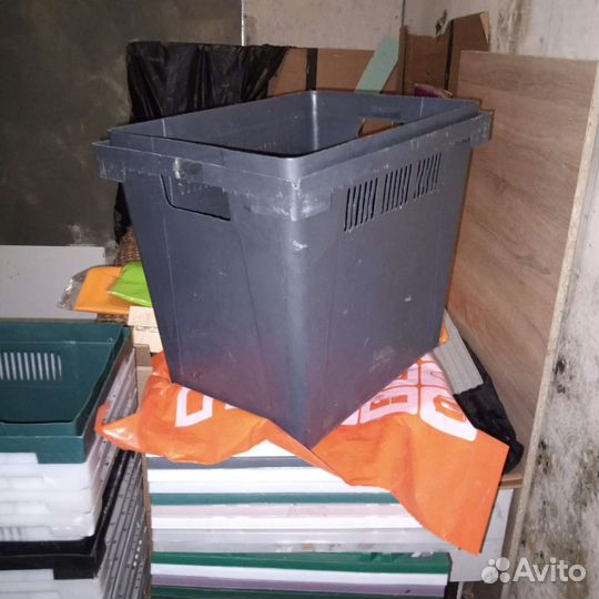 Ящик пластиковый