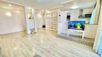 3-к. квартира, 110 м², 2/9 эт.