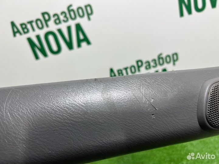 Накладка стойки передняя левая Nissan Pathfinder