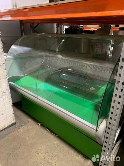 Холодильная витрина
