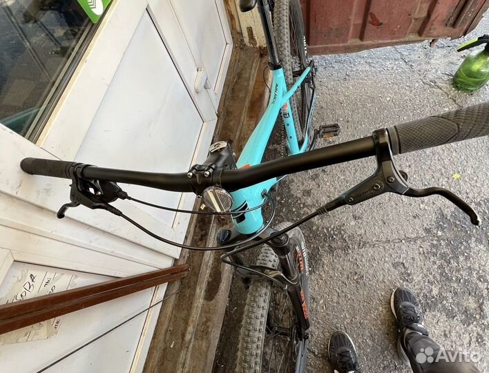 Горный велосипед GT Avalanche comp 29, рама М