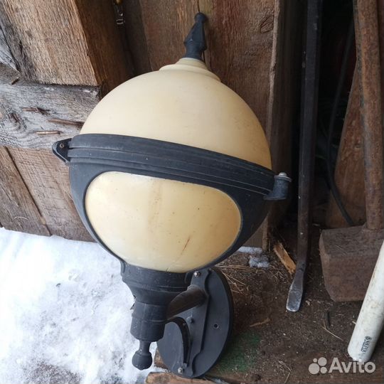 Светильник уличный настенный бу