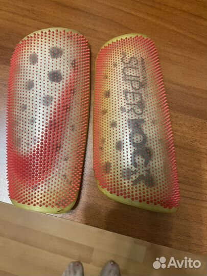 Щитки футбольные nike