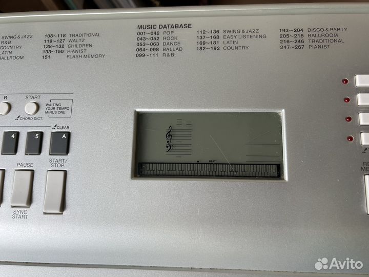 Синтезатор yamaha PortableGrand DGX 220