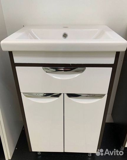 Тумба в ванную