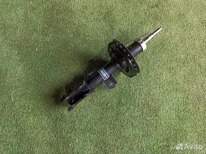 Амортизатор передний правый Kia Solaris