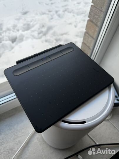 Графический планшет Wacom Intuos S Bluetooth