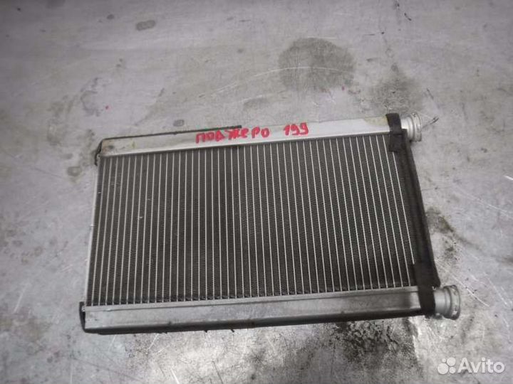 Радиатор отопителя Mitsubishi Pajero 3 6G74 2001