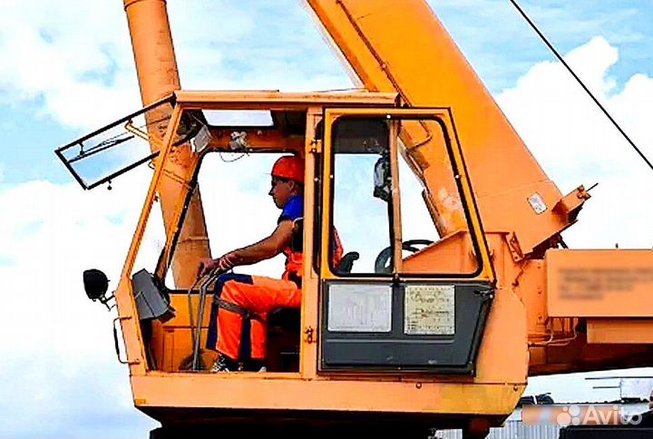 Машинист автокрана