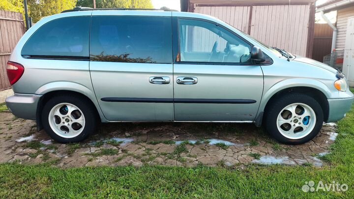 Chrysler Voyager 2.4 AT, 2003, 190 000 км