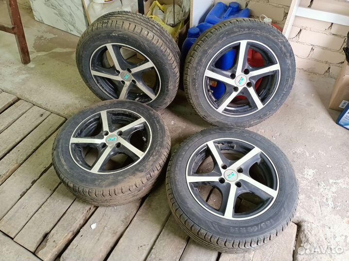 Продам колеса r14