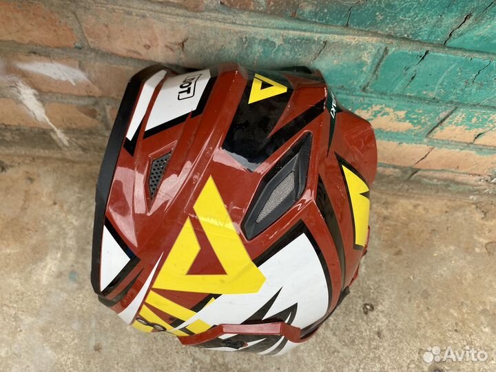 Кроссовый шлем Ataki