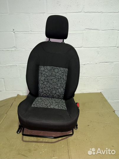 Сидения Лада Х-Рей оригинал заводской