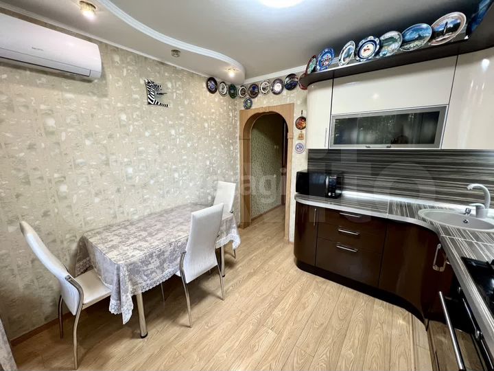 2-к. квартира, 52,8 м², 2/4 эт.