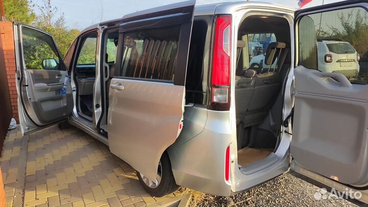 Honda Stepwgn 1.5 CVT, 2020, 59 000 км