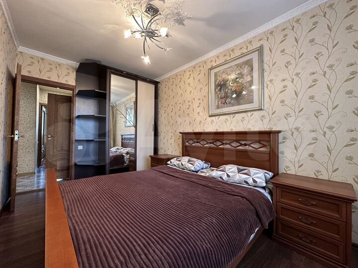 2-к. квартира, 58 м², 2/5 эт.